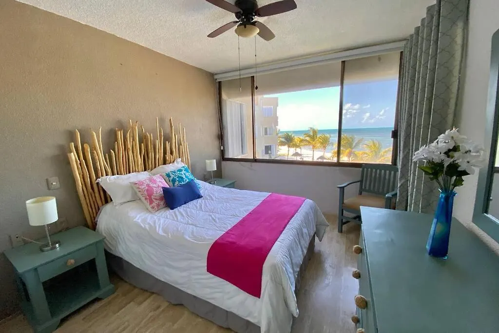 Oceanfront Condo Bm By Andiani Канкун